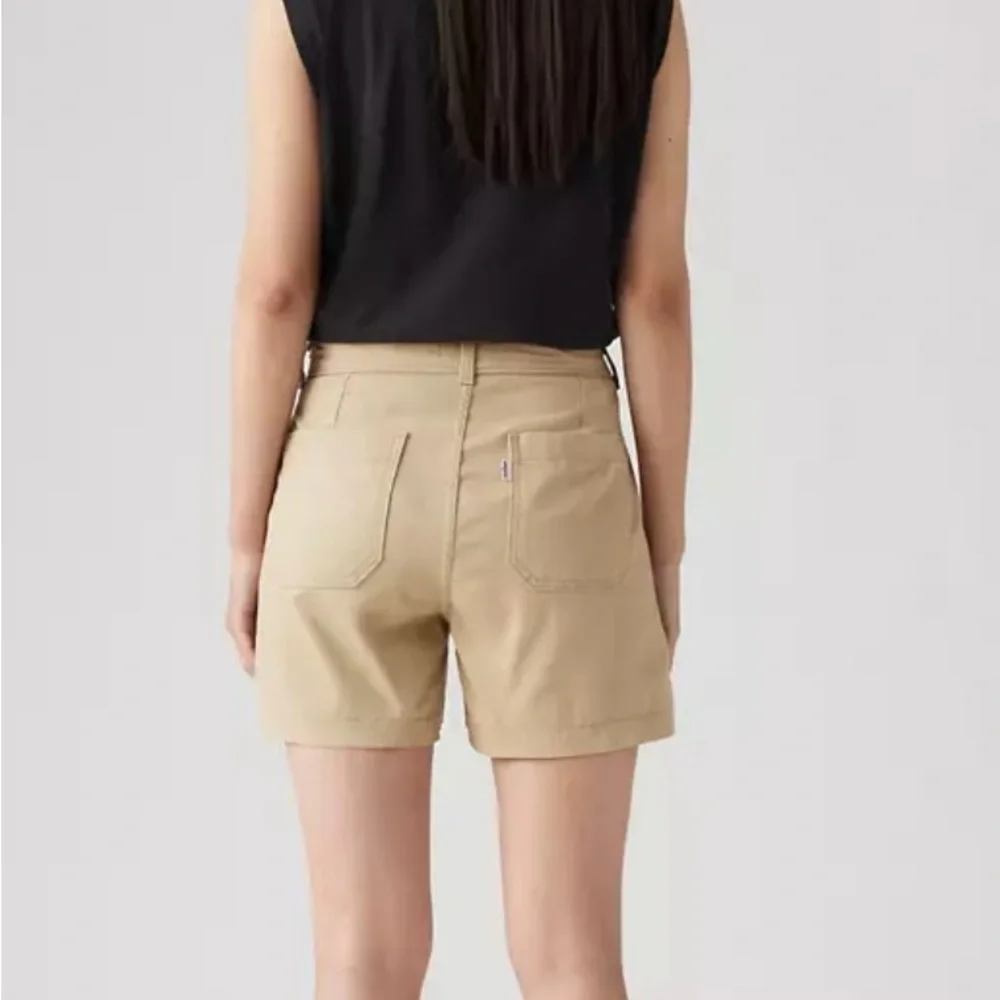 NWT Levi's Utility Shorts - Picture 2 of 7